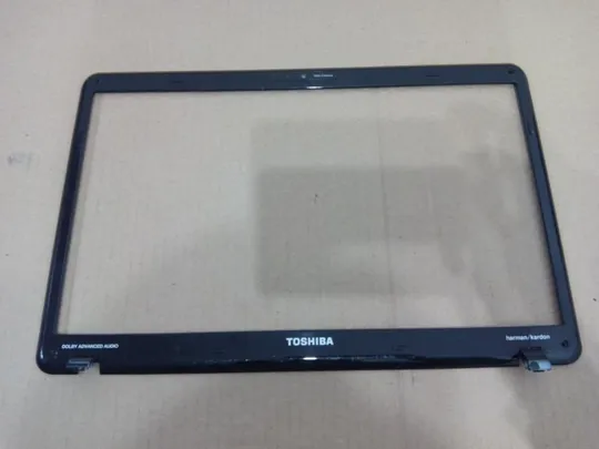 №229-36 рамка матриці AP0CX000B00 для Toshiba Satellite A660 A665 оригінал Ціна