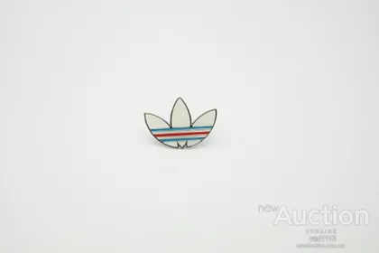 фото, Значок компании  Adidas