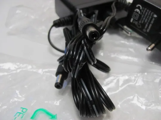 0620 адаптер живлення  MOSO AC\DC 12.0V 1A 3 шт НІМЕЧЧИНА Інтернет-аукціон