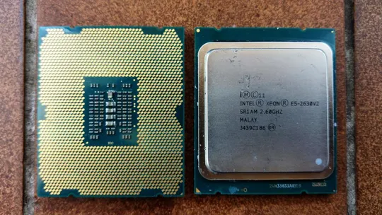 6х ядерный процессор Intel Xeon E5-2630 V2 SR1AM 6C/12HT 2.60-3.10GHz/15M/7.20GT/s 80W Sandy Bridge Вживане Ціна