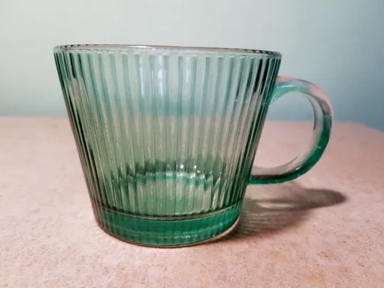 Чашки пара зелене кольорове ріфльоне скло 300мл Вживане Недорого