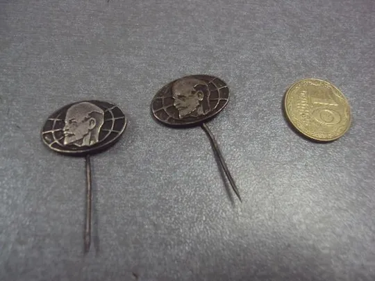 знак ленин земной шар лот 2 шт №5487 Ціна