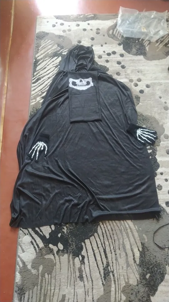 Костюм смерті Ціна