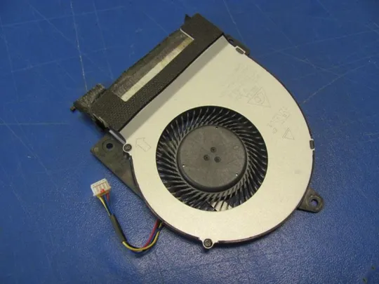 №90-11 Вентилятор (кулер, FAN) 13NX0080P01011 для ASUS P2520 PC оригінал Інтернет-аукціон