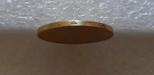 (3684) 1 гривня 2001 1АД3 брак "око змії" на гурті (2 тип), викрошка (1 гривна 2001) Де купити