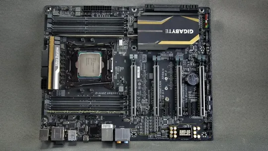 материнская плата Gigabyte GA-X99P-SLI Ultra Durable (s2011-3, Intel X99, 4x PCI-Ex 16) Характеристики