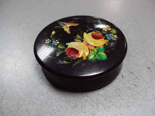 Шкатулка лаковая круглая птичка и цветы Мстера высота 1,7 см, диаметр 6 см №13160 Ціна