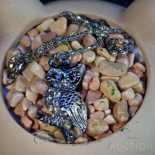 Ніжний ланцюжок з кулоном сови зі стразами Характеристики