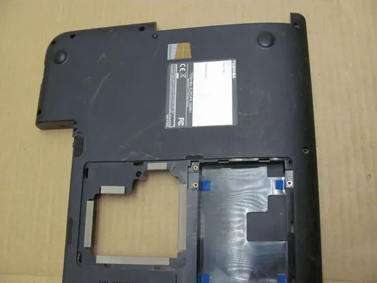номер0339-1 Кришка дно піддон корпуса 3ABD5BA0I00 для Toshiba Satellite C75D-A C75 C70 нижня кришка Bottom корито нижня частина корпусу оригінал Інтернет-аукціон