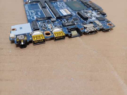 номер1057-14 материнська плата CAL73 LA-F612P i7-8750H SR3YY для Dell Gamebox G3 3579 3779 Mainboard Материнка Основна плата Системна плата Плата системи Laptop motherboard мамка ноутбучна плата оригінал Торговий майданчик