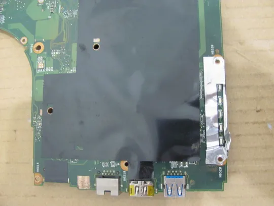 493-11 материнська плата РОБОЧА 69N0CNMAFB01 для MEDION E6240T оригінал в Україні