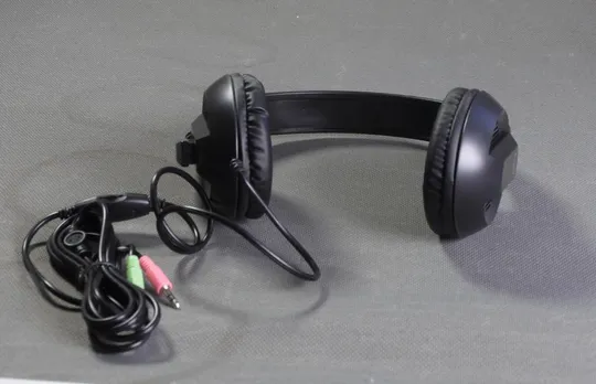 Стереонаушники игровые с микрофоном и регулятором громкости Sven AP-680MV Black/Blue Сингапур БУ Продаж