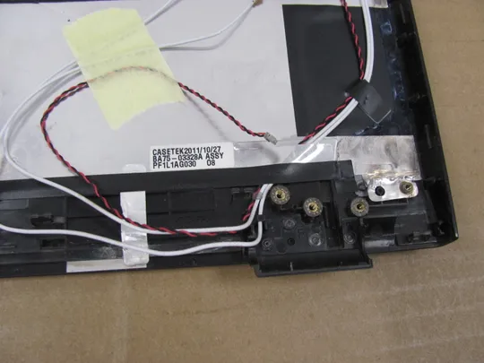 830-1 кришка матриці BA75-03328A    для  SAMSUNG  NP700 NP700G7A 700G  оригінал Інтернет-аукціон