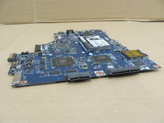 432-7 материнська плата VAW01 LA-9101P SR0XL  I5-3337U для  Dell Inspiron 15 3000  3521  5521 оригінал Інтернет-аукціон