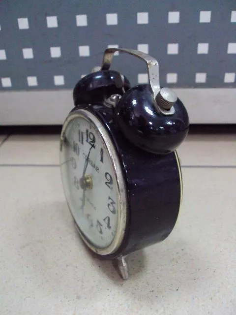 Настольные часы будильник Corsar 4 jewels Корсар 4 камня диаметр 8,8 см №11652 Характеристики