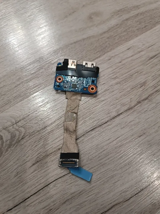 Купити Додаткова USB плата  для ноутбука HP DV6-7000 series