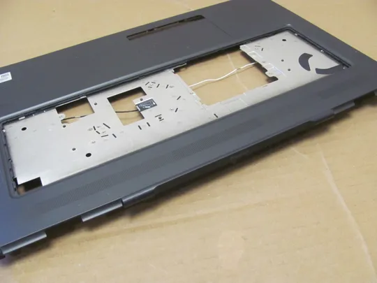 номер1002-4 корпус кришка Палмрест корпус топкейс Верхня панель палмрест cover-C тачпад  01VVYH  AP2V4000D01 для Dell Precision 7750 оригінал Де купити