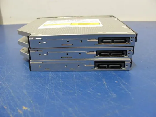 Купити №261-3 DVD-привод CP542687-01 CP620623-01 CP631168-01 для FUJITSU E782 E752 оригінал