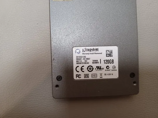Купити 1061 SSD диск KINGSTON 120GB 2.5" SATA НІМЕЧЧИНА