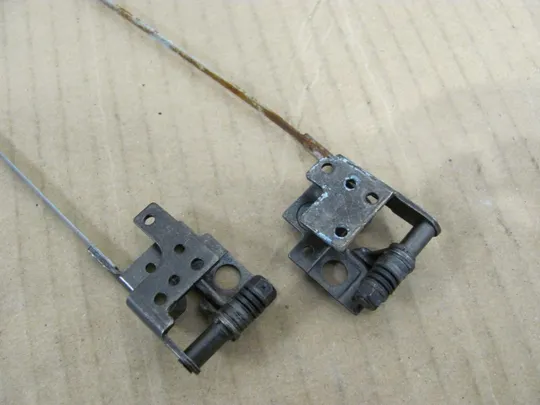 номер0178-7 кріплення з петлями 13N0-1BM0C11 для MEDION E6424 оригінал З аукціону