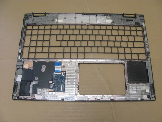 Купити номер0978-1 корпус кришка палмрест корпус топкейс cover-C 02GKJD AP3MM000902 для Dell Precision 7670 7680  оригінал