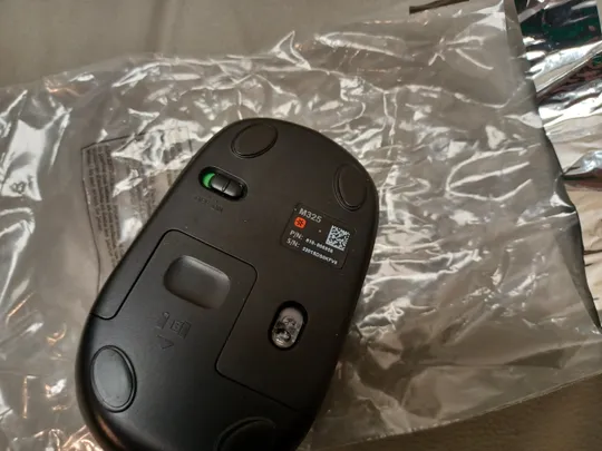 0893C бездротова миша LOGITECH M325 Продаж