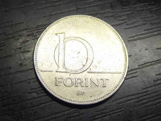 Купити 10 форинтів 2002 Угорщина
