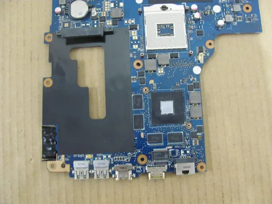 номер0282-4 материнська плата Mainboard Материнка Основна плата Системна плата Плата системи Laptop motherboard мамка  ноутбучна плата 69N07NM13B04 для Acer Aspire V3-771G оригінал Продаж