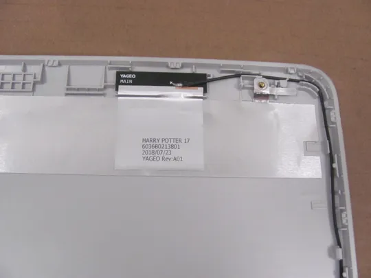 877-1 кришка матриці 6070b1308307 для HP 17-BY 17-CA 17-CS 17-CR 17T-BY 17Z-CA SILVER  оригінал Де купити