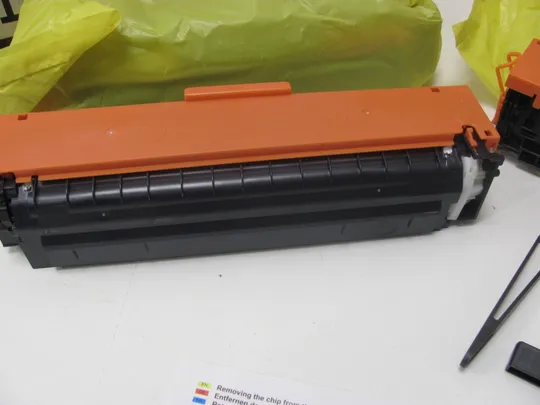 Картридж Vinga HP CF412A CLJ Pro M452/MFP M477 Yellow (V-L-HCF412AY) (12) Інтернет-аукціон