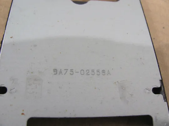 64-21  кріплення шахта корзина HDD BA75-02556A для   SAMSUNG SENS P480 оригінал Де купити