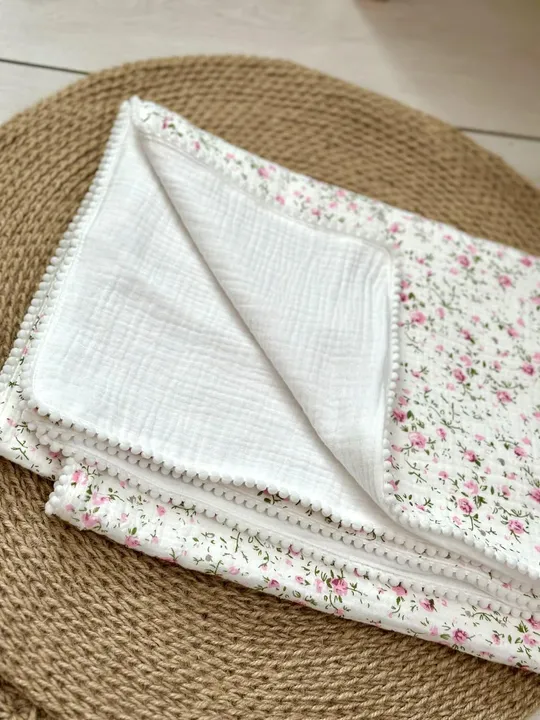 Купити Набір для дівчаток 2 ромпери та плед з мусліну (різні кольори) 68, малиновий/білий квіти