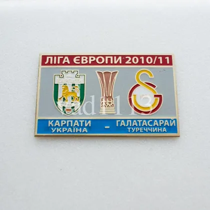 фото, футбол значок  Карпаты - Галатасарай Турция Лига Европы  2010-11