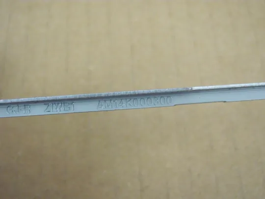 83-9 кріплення з петлями AM14K000300 для LENOVO B50-30 B50-45 B50-70 Оригінал З аукціону