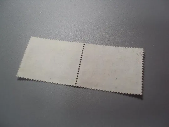 марки сцепка Латвия 1992 рождество религия живопись гаш №2058 З аукціону