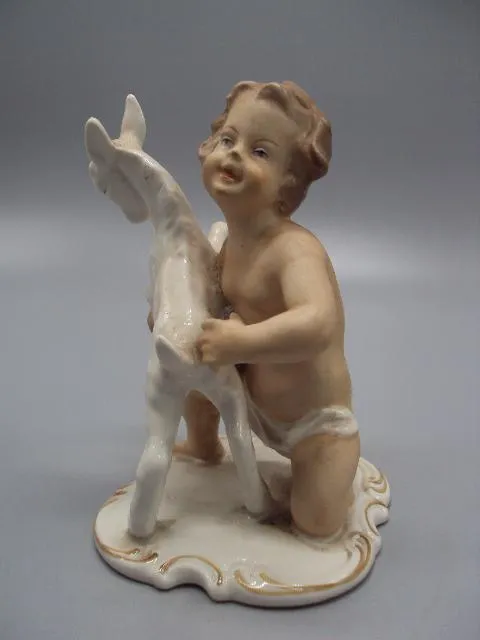 Фигура фарфор Германия путти ребенок и козлик мальчик с козленком высота 14 см №14345 Продаж