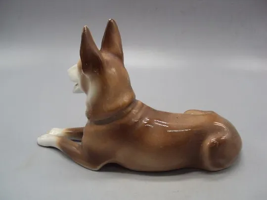 Фигура фарфор статуэтка Германия собака овчарка собачка высота 13,7 см, длина 21,4см скольчик №13993 Де купити