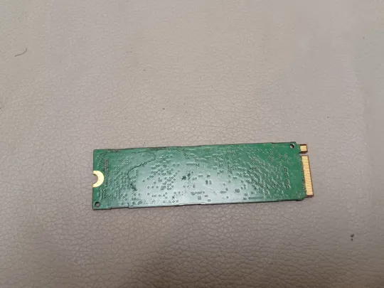 0593C  накопичувач Samsung 128gb PCIe NVMe M.2 З аукціону