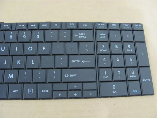 номер0028-3 клавіатура Клавіатура для ноутбука  Keyboard робоча NSK-TT4SU 9Z.N7TSU.401 для Toshiba Satellite C850 оригінал Продаж