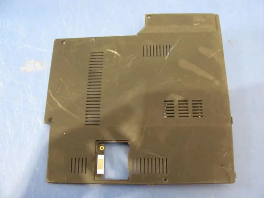 №154-10 сервісна кришка Terra Clevo 6-42-E51Q3-01X для Airis N1204 W258CZQ оригінал Ціна