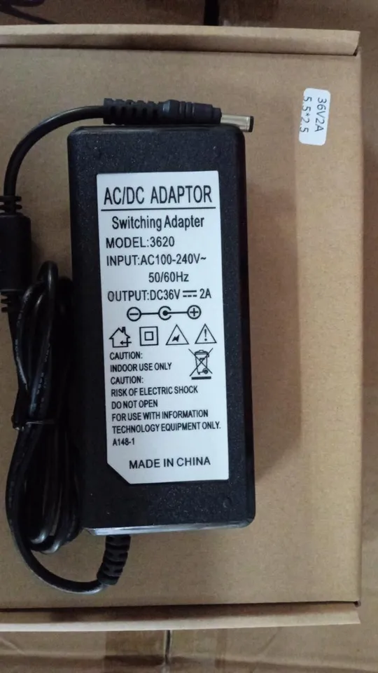 Блок живлення 36V 1A штекер 2,5х5,5мм Ціна