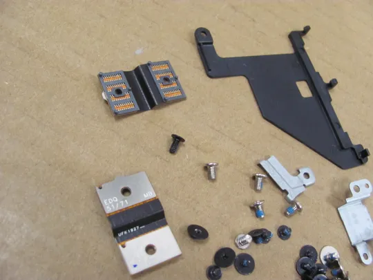 Купити номер0777-39 комплектуюче кріплення гвинти для Dell Alienware M15 R2  оригінал