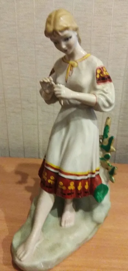 фото, Фарфорова статуетка