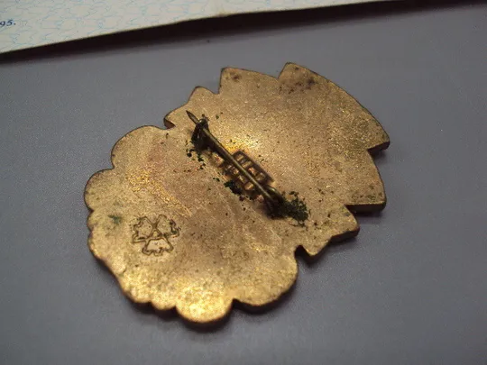 Знак и документ 50 лет освобождения Украины 1995 г. Посвідчення 50 років визволення України №18714у в Україні