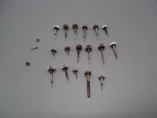 Головки для наручных часов головка лот 17 шт №14601 Ціна