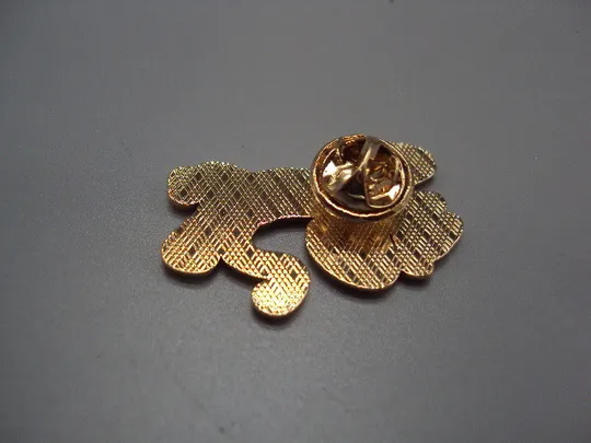 Значок пін мультфільм Пригоди Вінні Пуха Disney Тигруля Тигра Дісней знак брошка №18475 Продаж