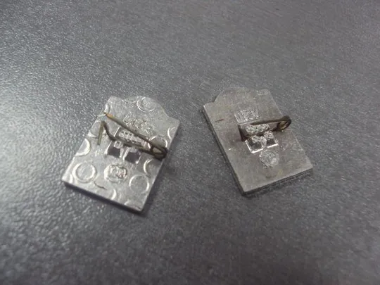 знак личности м.и. ульянова лот 2 шт №4134 З аукціону