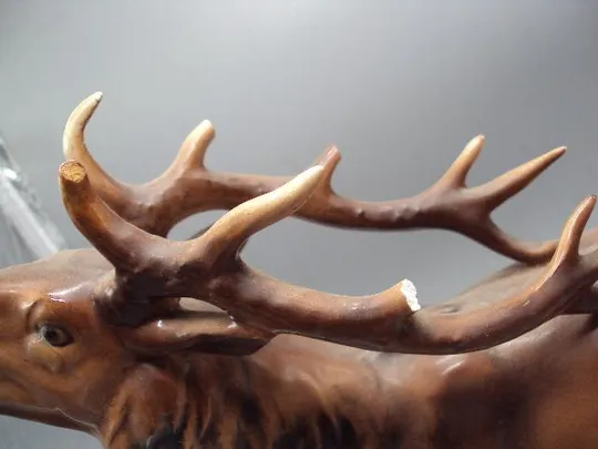 Фигура керамика Германия Sitzendorfer Porcelain Works олень большой высота 34 см под реставрацию №20 З аукціону