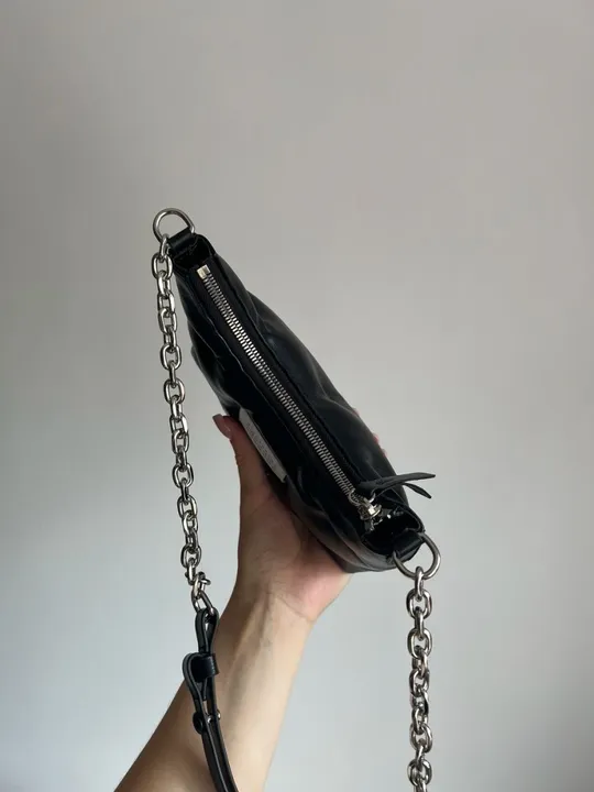 Сумка Maison Margiela Black Glam Slam Small Shoulder Bag 99476 Де купити