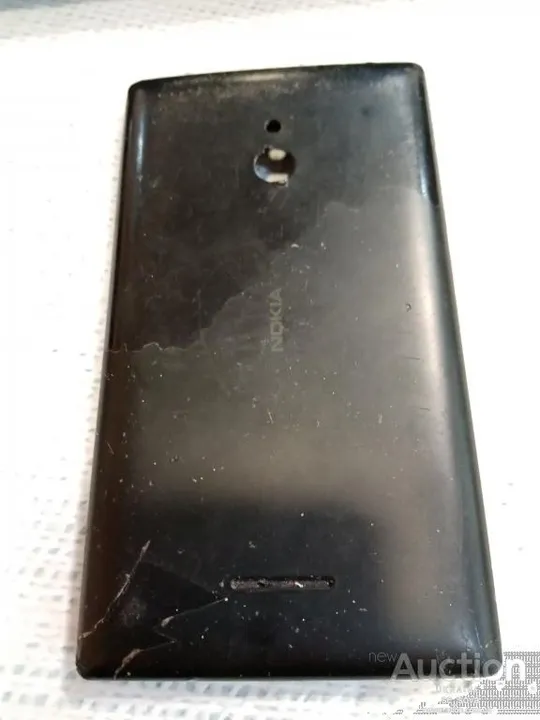 Nokia rm-1030 xl задняя крышка с пластиковыми кнопками Ціна